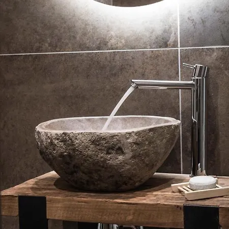 فندق مبيت وإفطار Slapen Bij Dkw