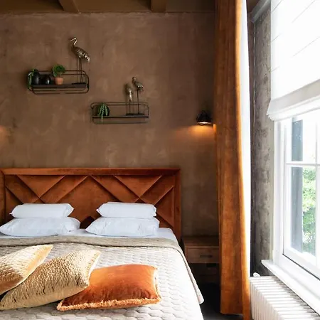 Slapen Bij Dkw Bed & Breakfast 4*