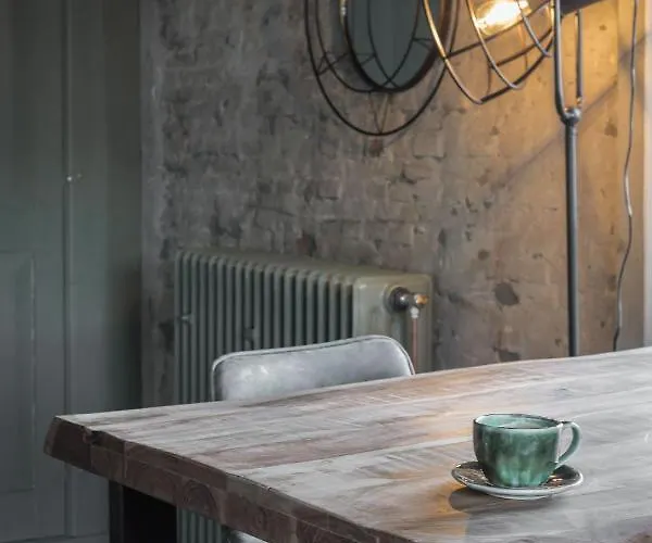 Bed & Breakfast Slapen Bij Dkw