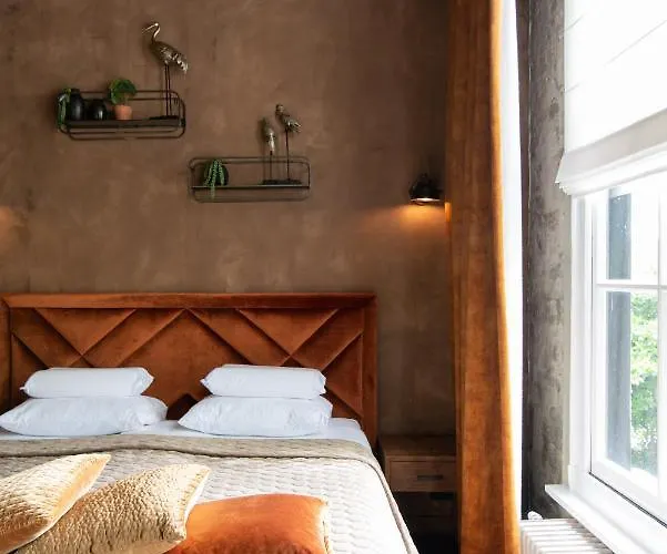 Slapen Bij Dkw Bed & Breakfast 4*