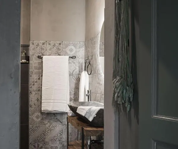 Slapen Bij Dkw Bed and breakfast 4*