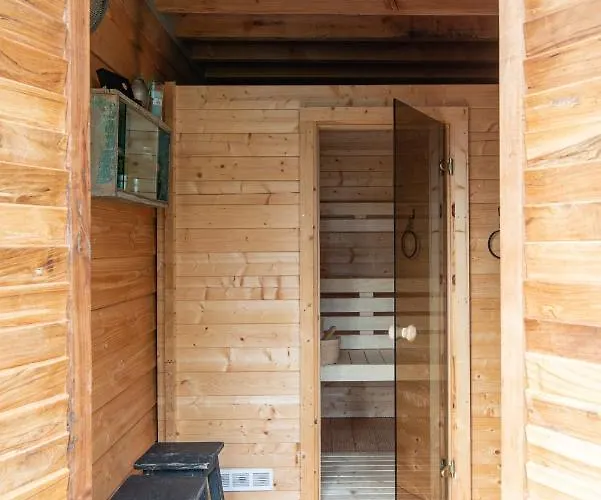 Bed and breakfast Slapen Bij Dkw